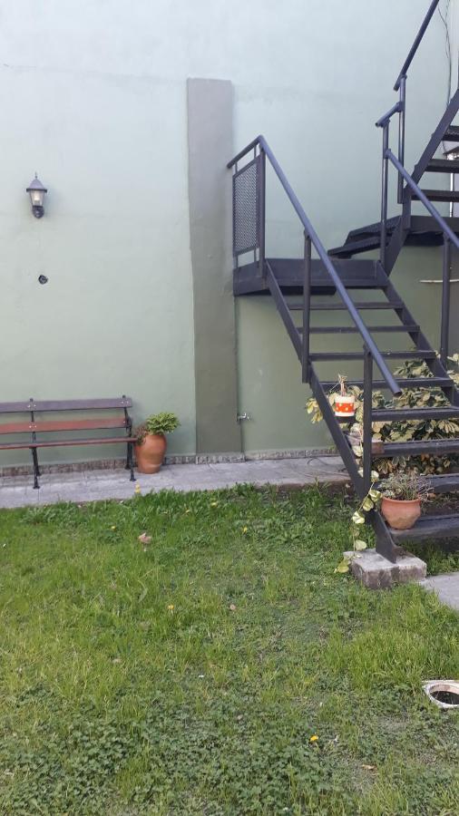 Hostel Puerta De Hierro Villa Alsina 외부 사진